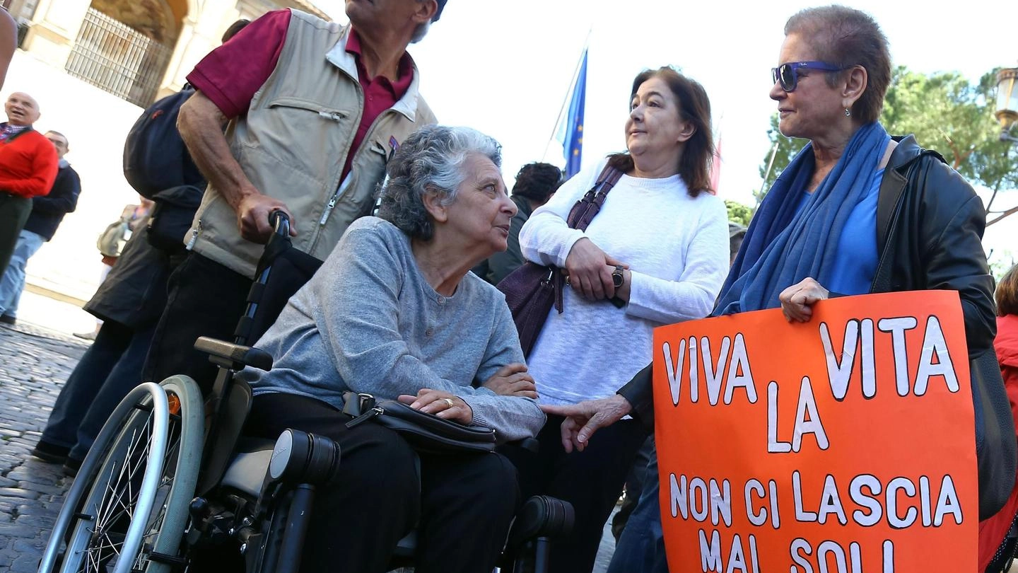 Malati di Sla in piazza del Campidoglio