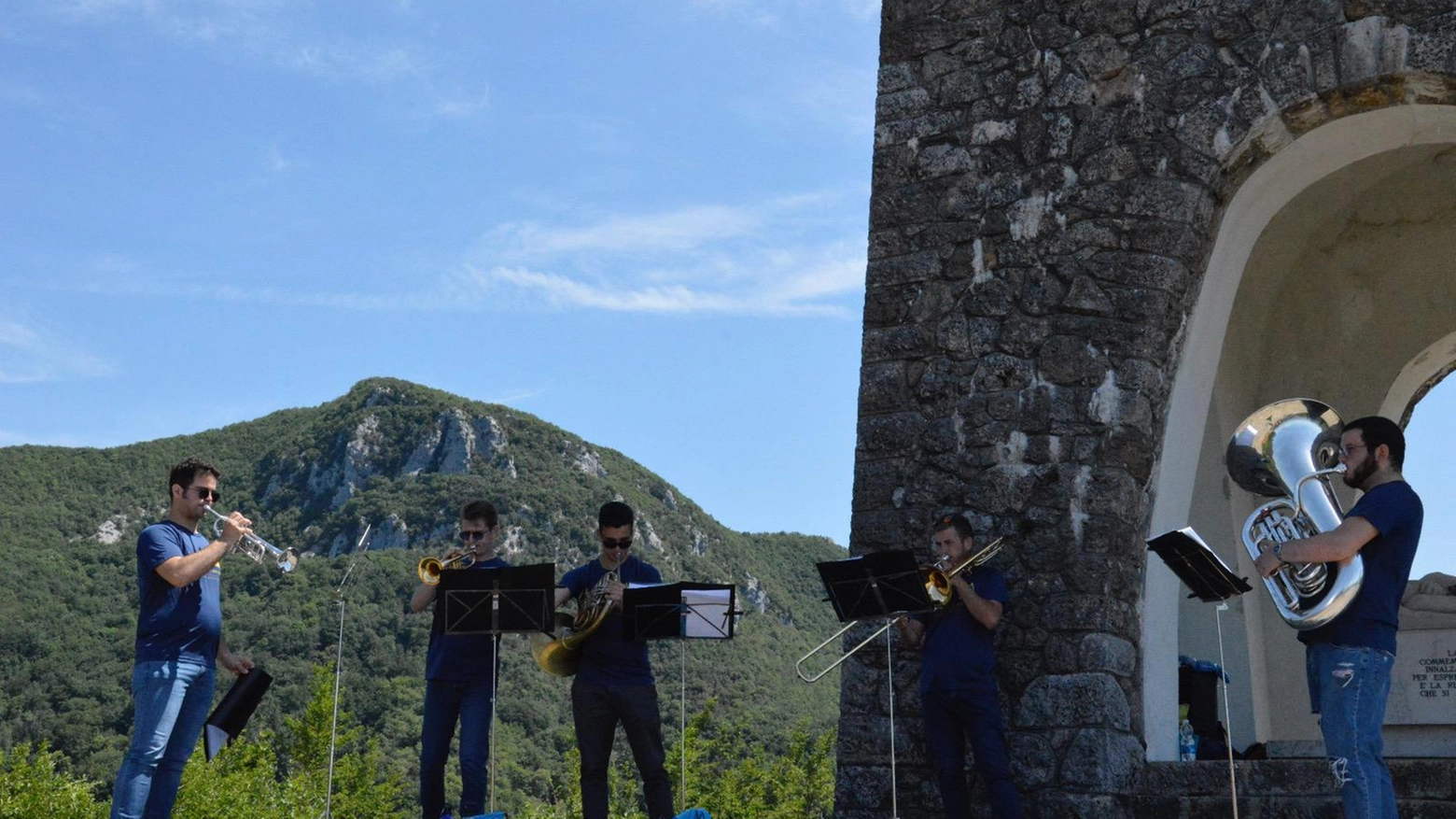 Trekking musicale da Farnocchia a Sant’Anna
