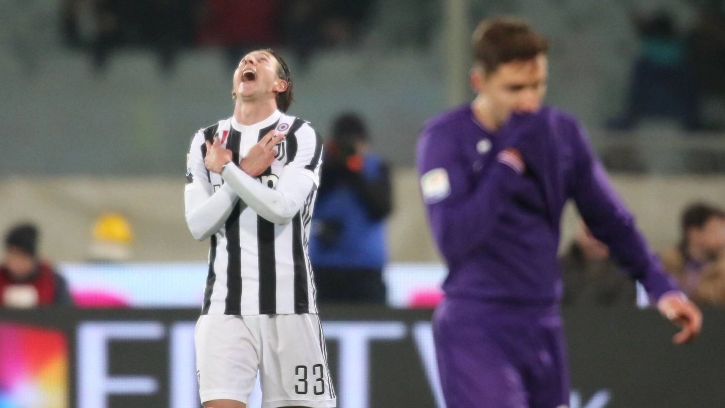 Bernardeschi esulta dopo il gol dello 0-1 (foto Germogli)