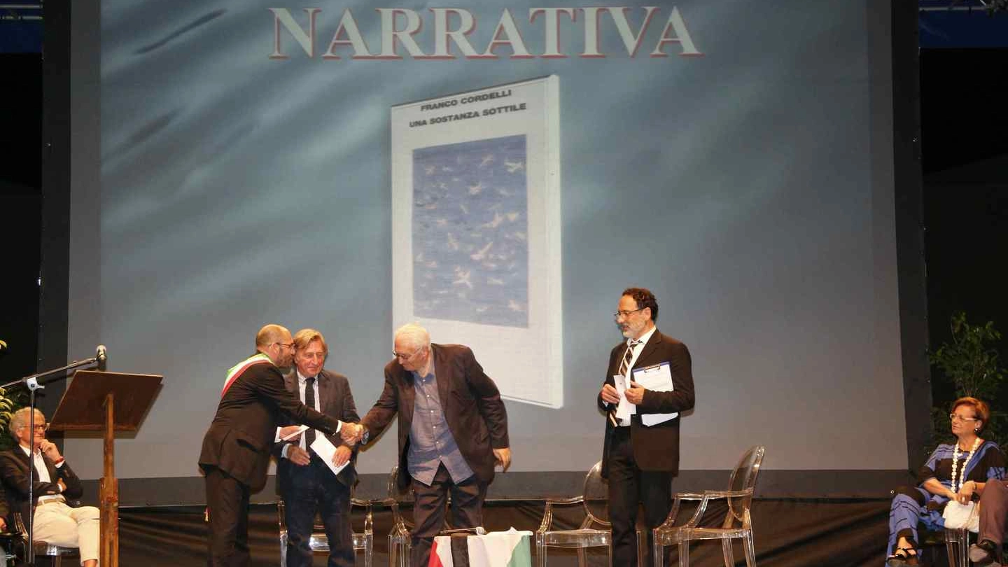 Premio Viareggio-Repaci sezione narrativa, la premiazione di Franco Cordelli (Umicini)