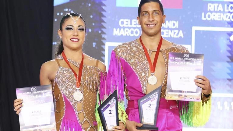 "Vice campioni iridati di danze caraibiche" "Vice campioni iridati di danze caraibiche"