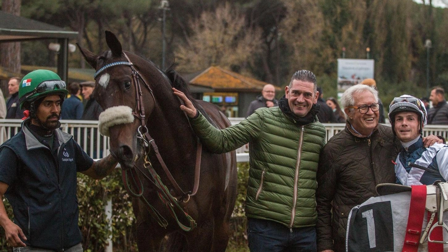 Premio "Gombo". Vince... il favorito Premio "Gombo". Vince... il favorito