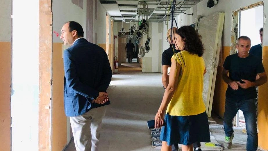 Traffico che tormento. Sciopero dei bus e scuole. San Giusto senza pace. Lunghe code già dalle 11 Traffico che tormento. Sciopero dei bus e scuole. San Giusto senza pace. Lunghe code già dalle 11