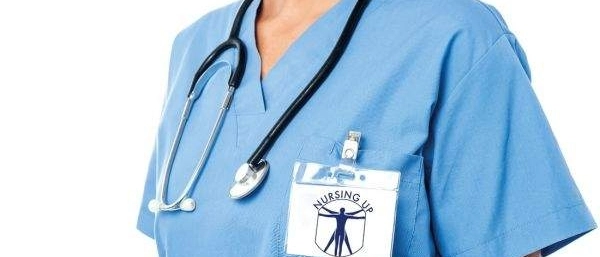 Migliaia di infermieri, ostetriche e gli altri professionisti sanitari incroceranno le braccia, garantendo, per legge, naturalmente, i servizi minimi essenziali