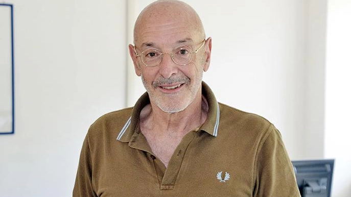 Botta e risposta in Comune "La giunta si dimetta" Michelini declina “l’invito“ Botta e risposta in Comune "La giunta si dimetta" Michelini declina “l’invito“