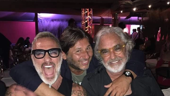 Gianluca Vacchi festeggia i cinquant'anni al Twiga con Briatore