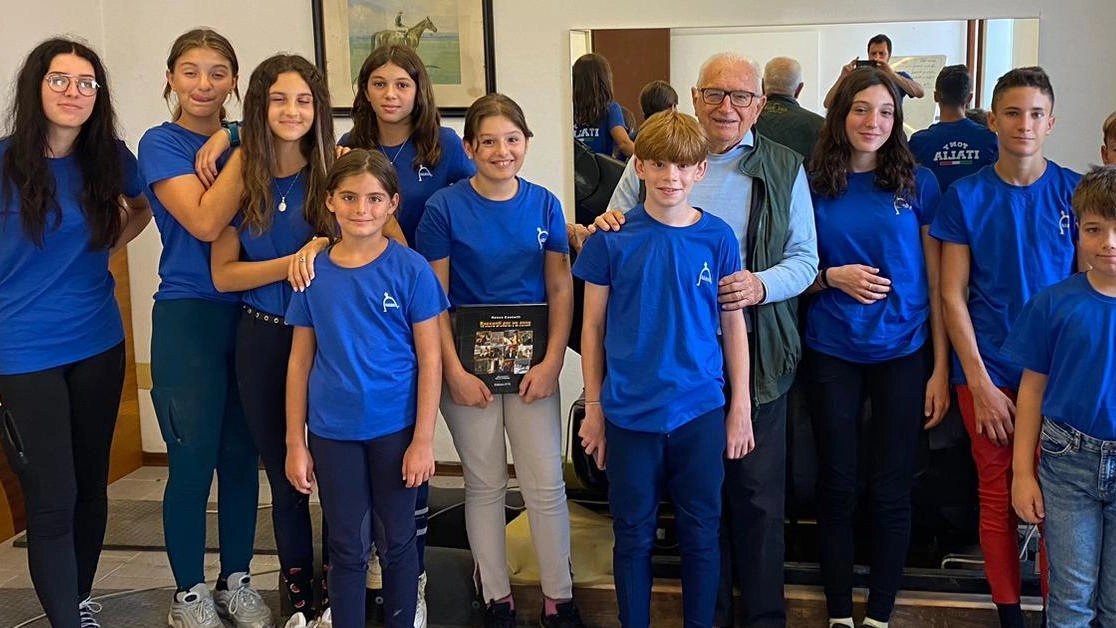 Campionati Mondiali Pony San Rossore: Vittoria per l'Italia a Pisa
Campionati Mondiali Pony San Rossore: Vittoria per l'Italia a Pisa