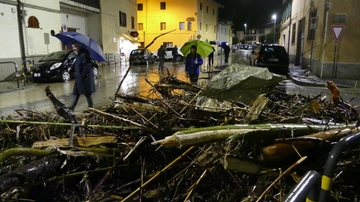 Alluvione in Toscana, cinque morti per il maltempo: chi sono le vittime