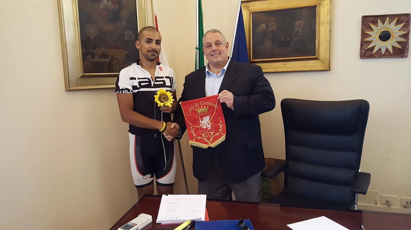 Incontro di solidarietà tra il sindaco Grosseto e il triatleta 