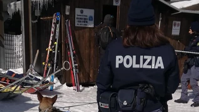 Stupefacenti sulle piste: denunciato un minorenne. Undici sanzioni Stupefacenti sulle piste: denunciato un minorenne. Undici sanzioni