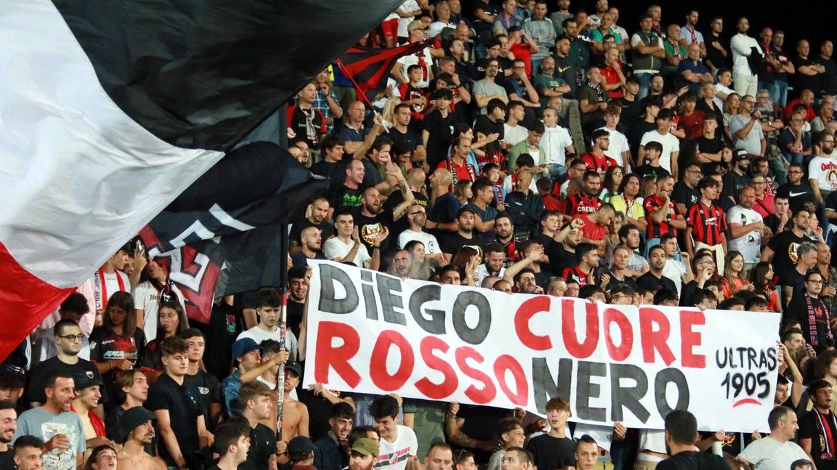 Il mondo rossonero piange il giornalista Diego Checchi