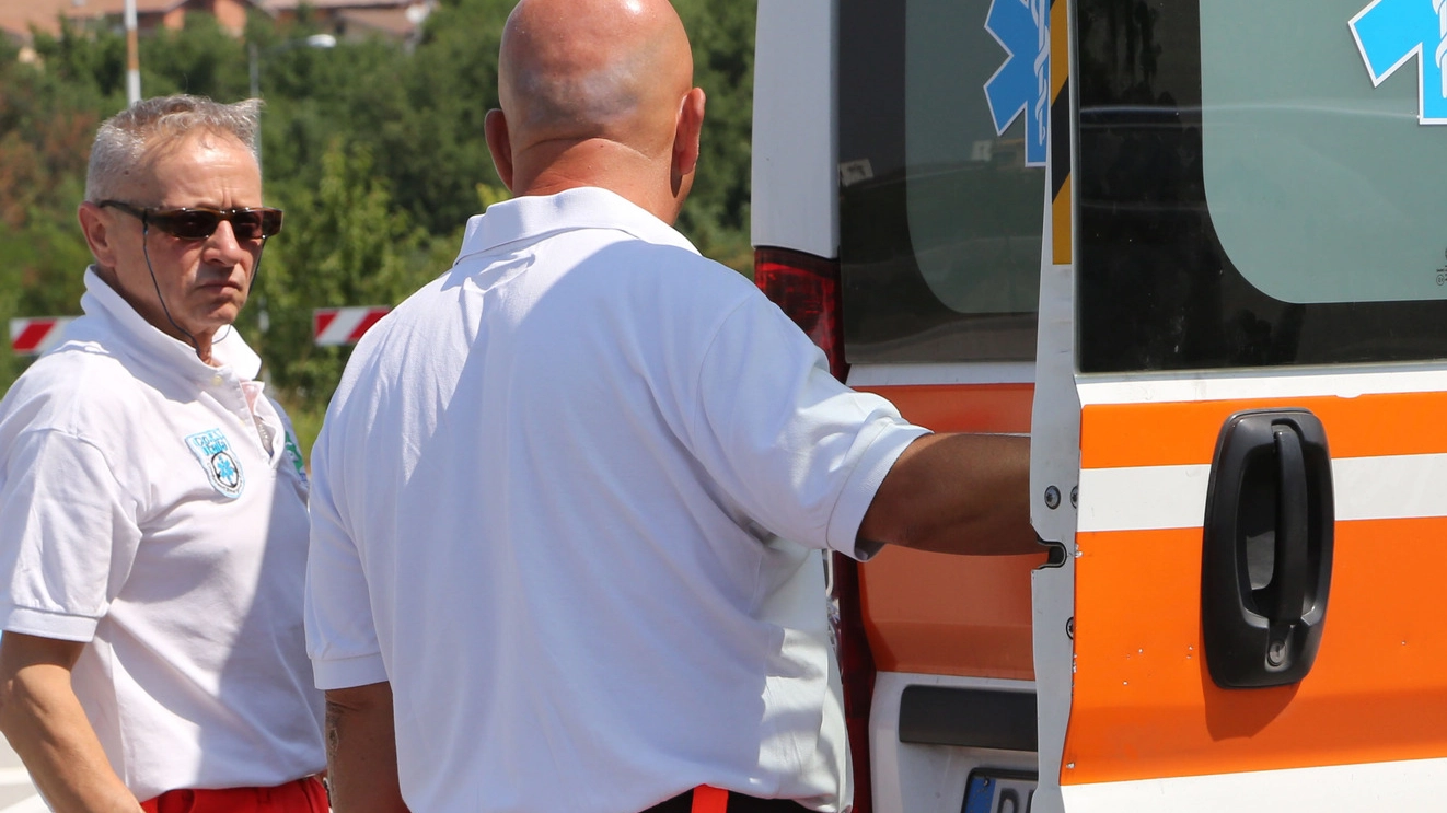 La donna è stata soccorsa da un’ambulanza partita da Assisi