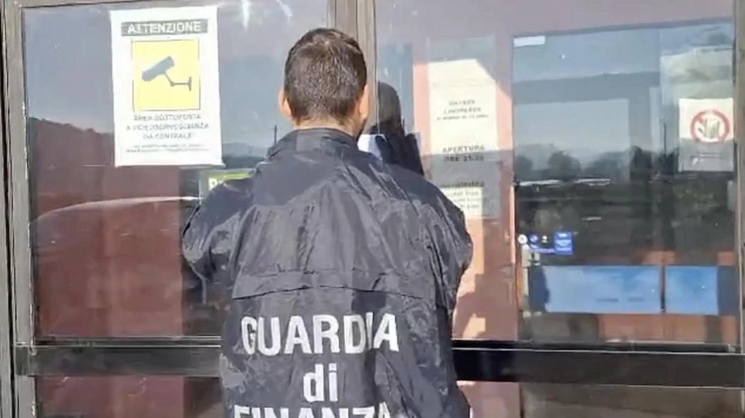 Compravano bar coi soldi della droga. Cinque nei guai, chiusi tre locali Compravano bar coi soldi della droga. Cinque nei guai, chiusi tre locali