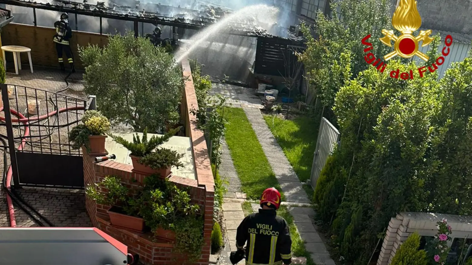Incendio a Ponte Buggianese Incendio a Ponte Buggianese