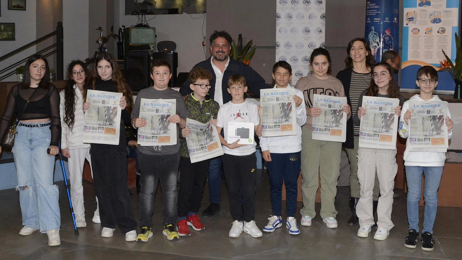 Festa alla sala Eden "L’utilità del giornale Leggere e informarsi per il senso civico" Festa alla sala Eden "L’utilità del giornale Leggere e informarsi per il senso civico"