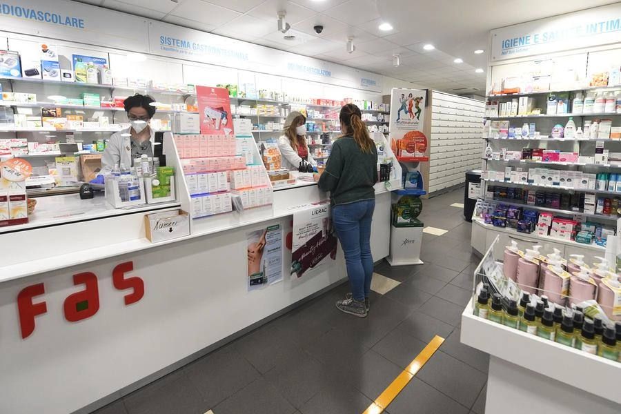 Una farmacia (Crocchioni)