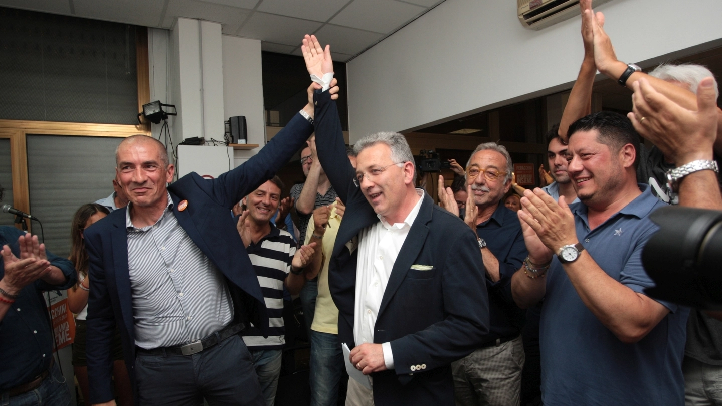 Sconfitto Manfredini, candidato del centrosinistra. Il vincitore: "Premiato il modello Toti"