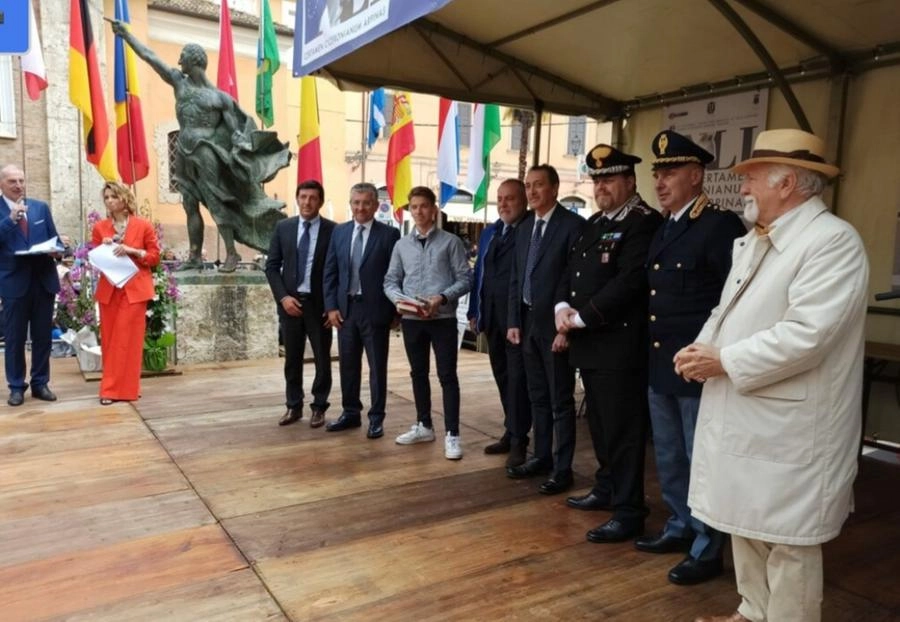 immagine di sfondo 3