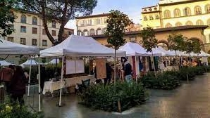 Il mercatino di piazza dei Ciompi 