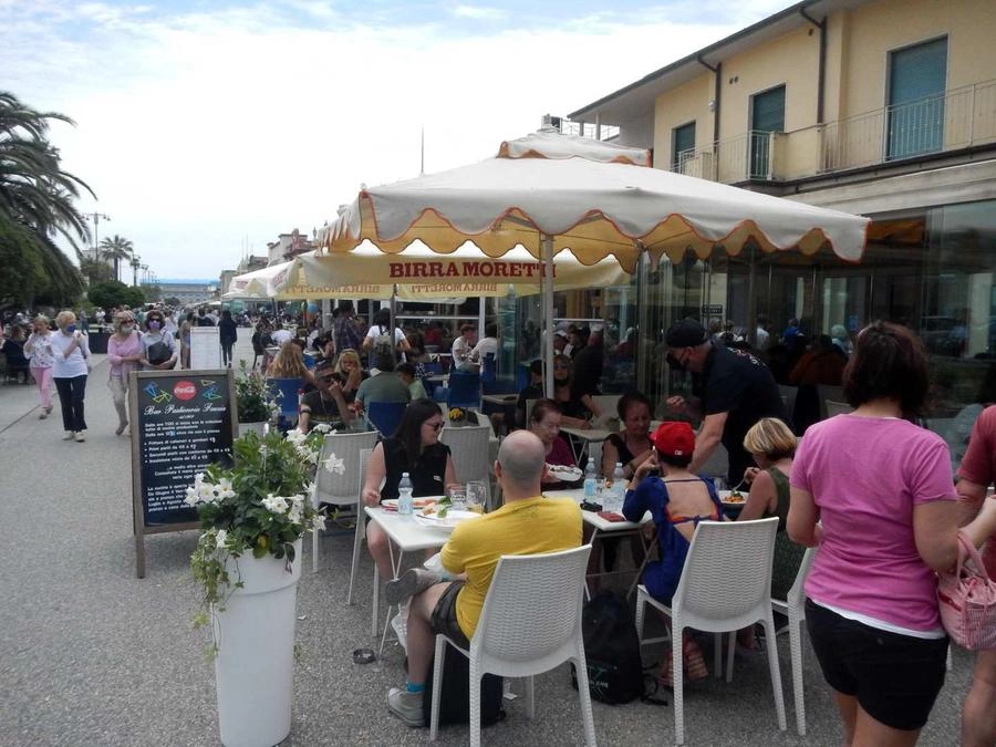immagine di sfondo 2