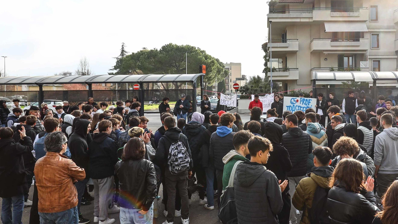 Parla la  preside contestata  "Qui un impegno corale e attento"