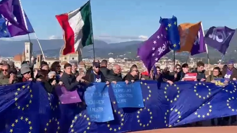 L’iniziativa per contestare la manifestazione alla Fortezza da Basso organizzata da Matteo Salvini