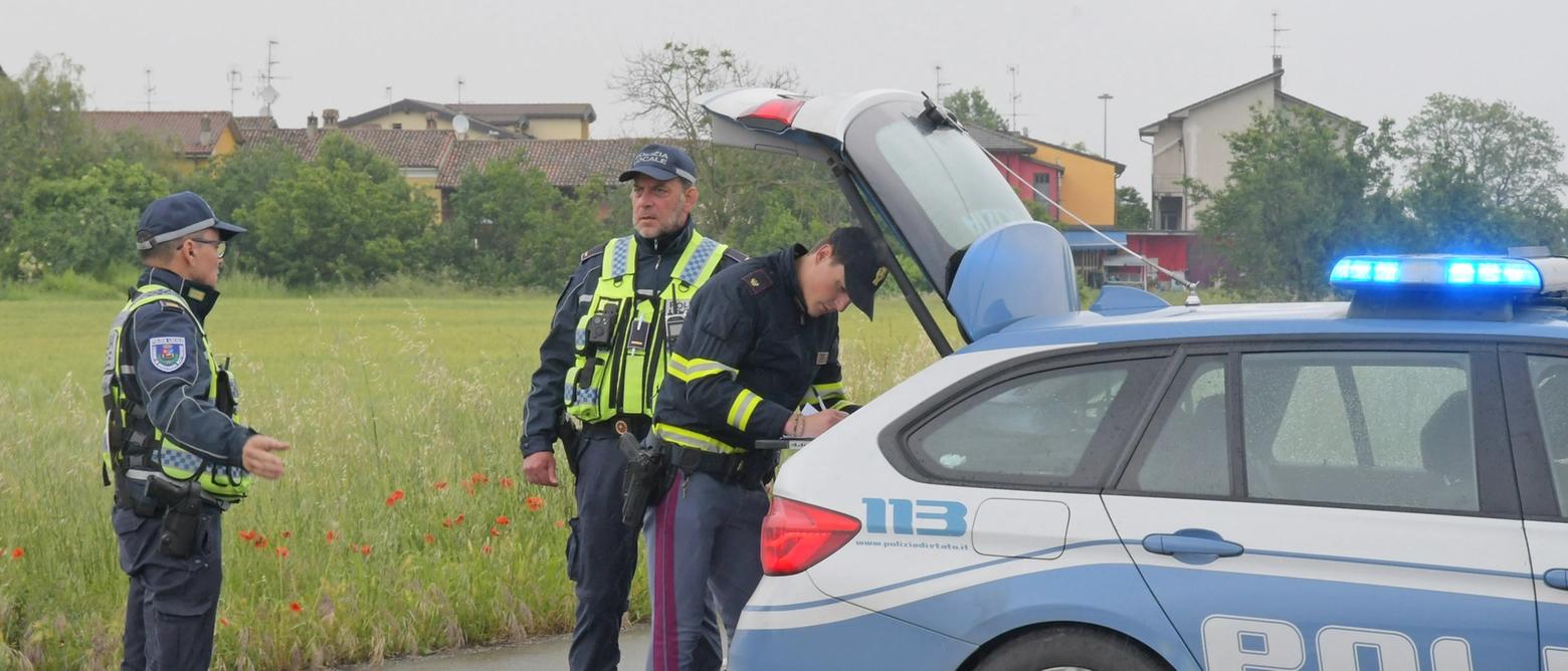 Gianni Maggini, morto in moto davanti alla moglie. Grave la donna