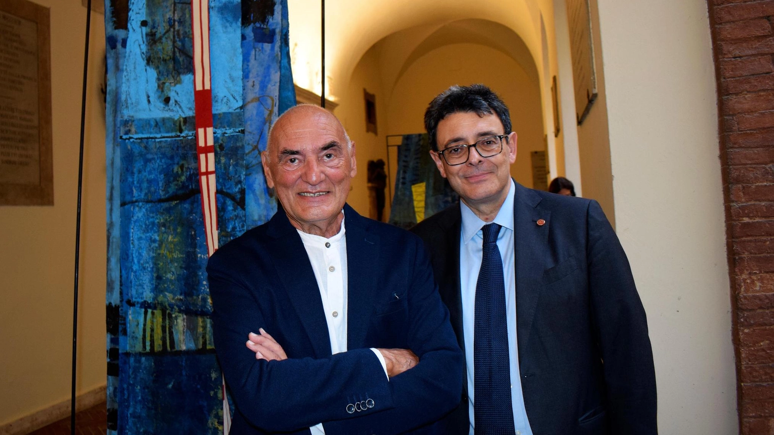 Fabio Mazzieri interpreta ’Le Cosmicomiche’. La mostra su Calvino Fabio Mazzieri interpreta ’Le Cosmicomiche’. La mostra su Calvino