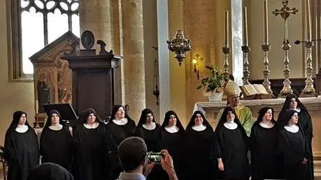 Le suore benedettine di Pienza  rischiano il ritorno allo stato laicale