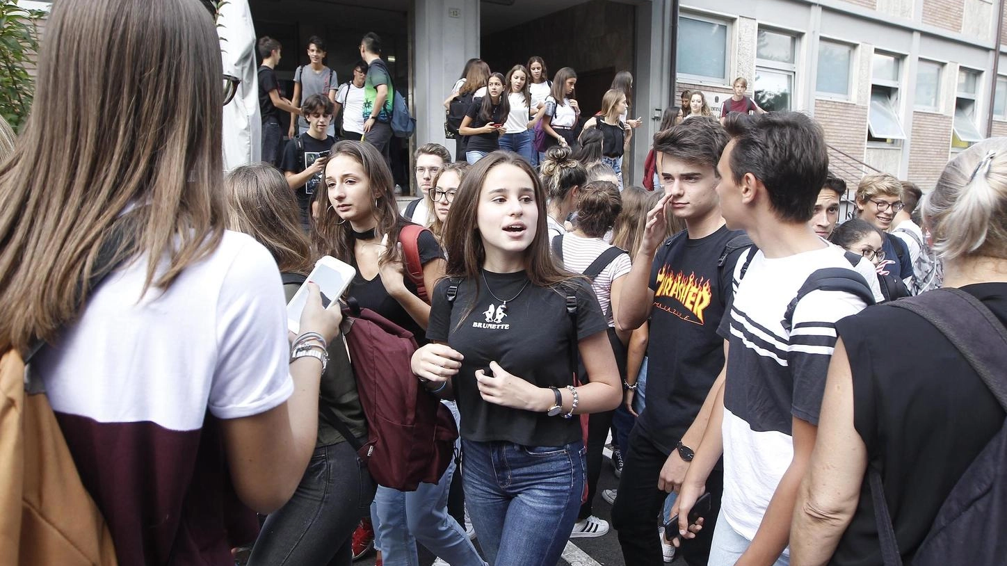 Tre istituti senesi rischiano il taglio. Colpa del decreto accorpamenti