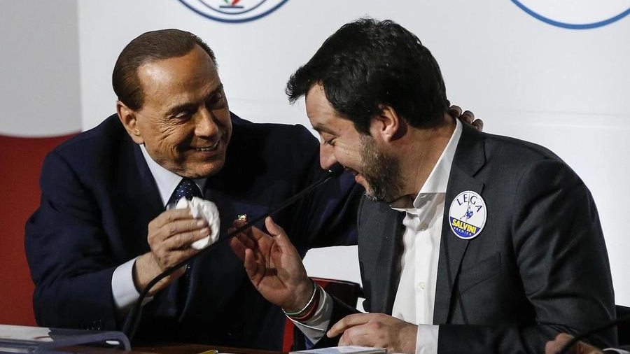 Silvio Berlusconi e Matteo Slvini (Ansa)