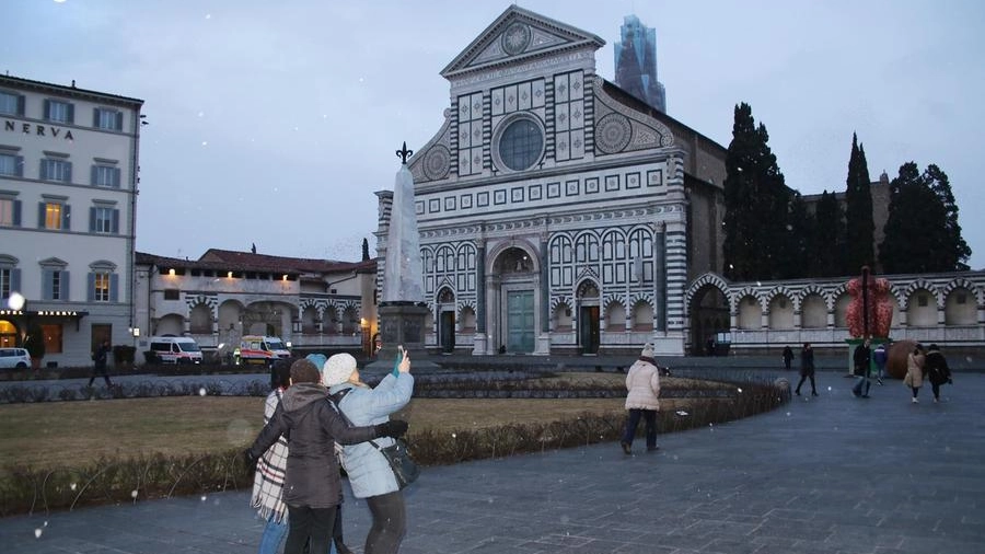 Firenze freddo e nevischio (Foto di archivio Marco Mori/New Press Photo)