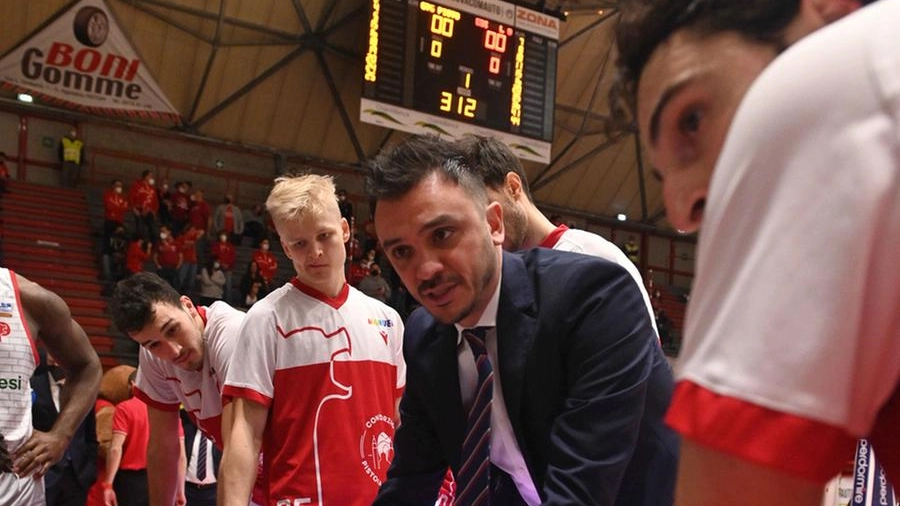 Coach Nicola Brienza (Foto Castellani)