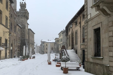 Santa Fiora imbiancata la mattina del 26 marzo 2020 