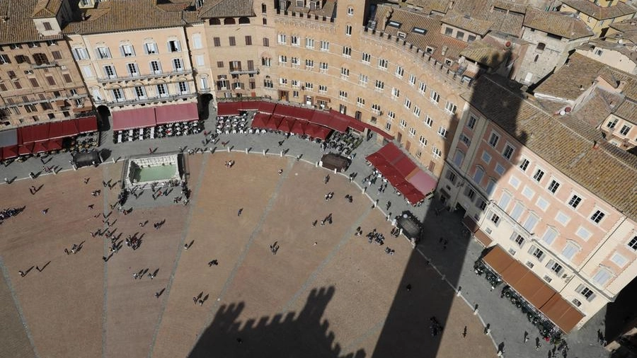 Siena, piazza del Campo mostra un nuovo gioiello: apre al pubblico Palazzo Chigi Zondadari