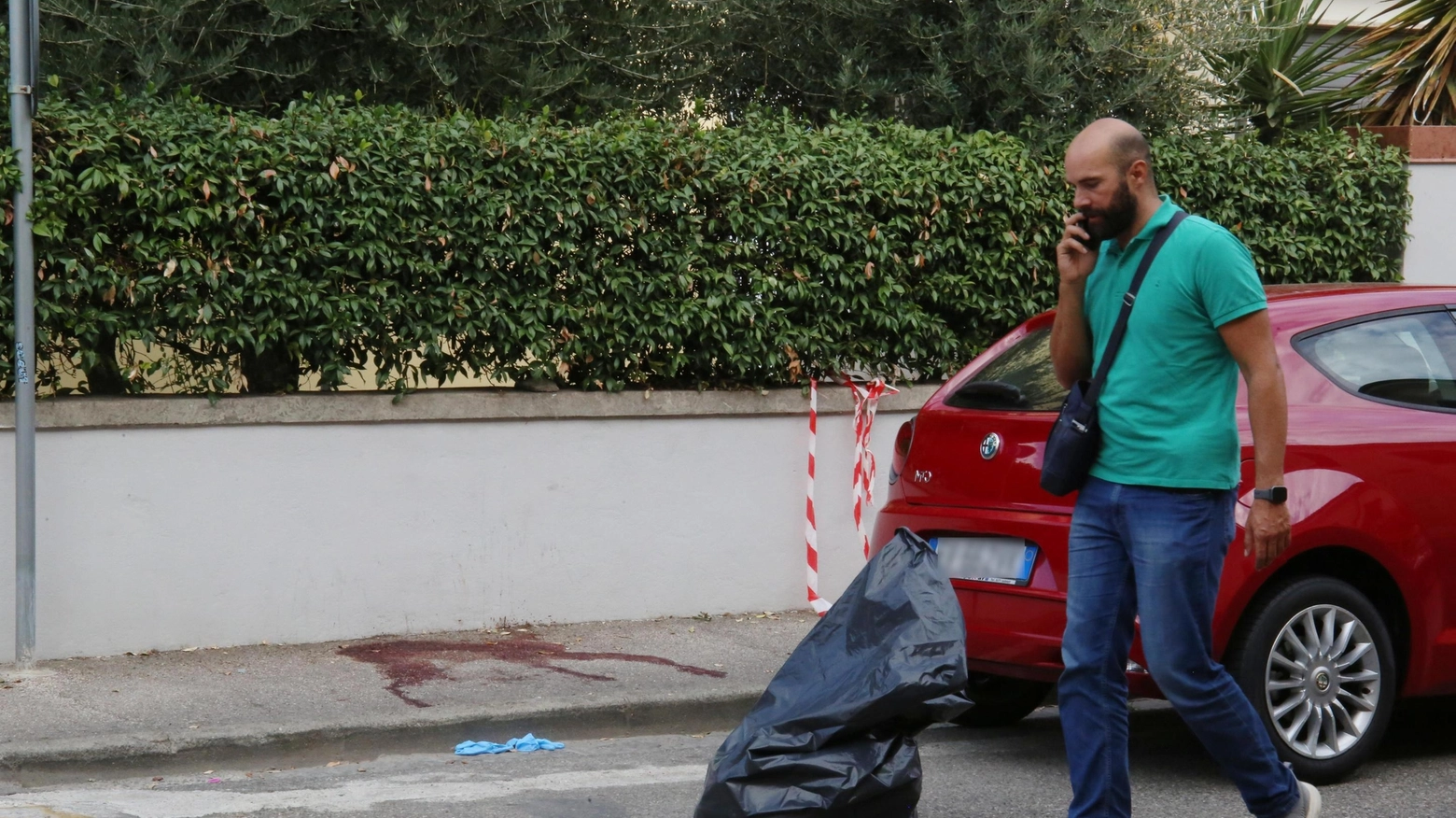 Donna accoltellata in strada in città: "Grazie di cuore a chi mi ha salvato". Ecco le prime parole di Rosanna Donna accoltellata in strada in città: "Grazie di cuore a chi mi ha salvato". Ecco le prime parole di Rosanna