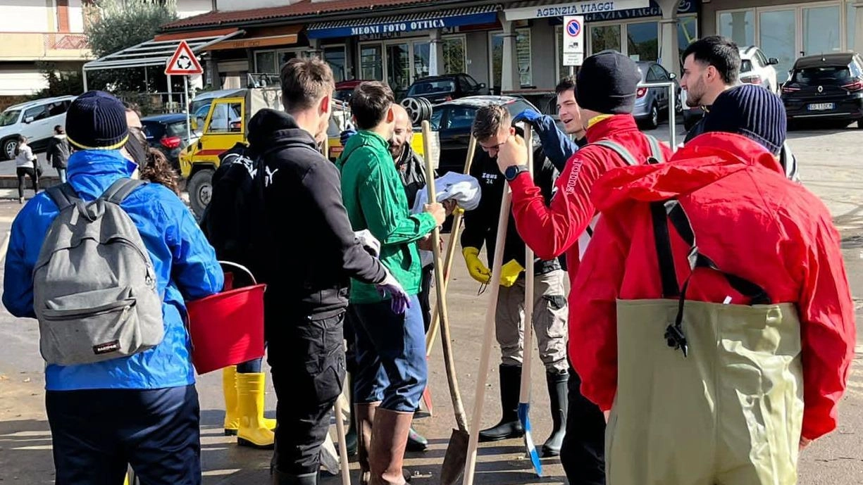 Volontari senza sosta. Prestanti: "Investire di più nella prevenzione" Volontari senza sosta. Prestanti: "Investire di più nella prevenzione"
