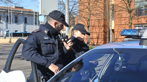 Controlli della Polizia di Stato Controlli della Polizia di Stato