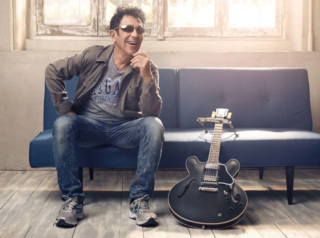 Edoardo Bennato apre il Festival Grande Estate a Grosseto, concerto gratuito e iniziative nel centro storico