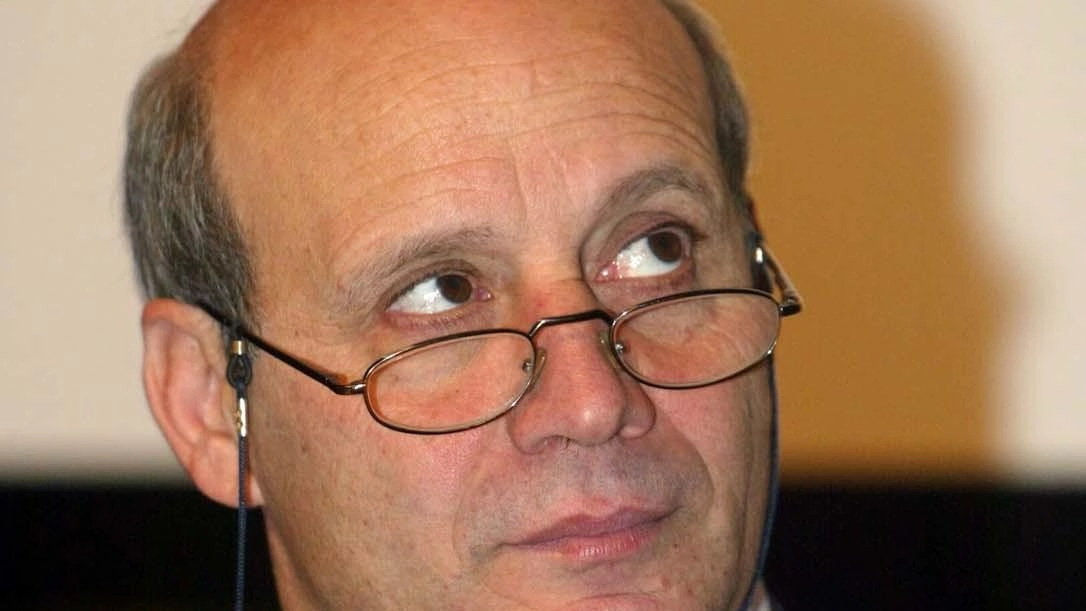 Don Milani Il ricordo di Montespertoli: ex allievo e centenario della nascita
Don Milani Il ricordo di Montespertoli: ex allievo e centenario della nascita