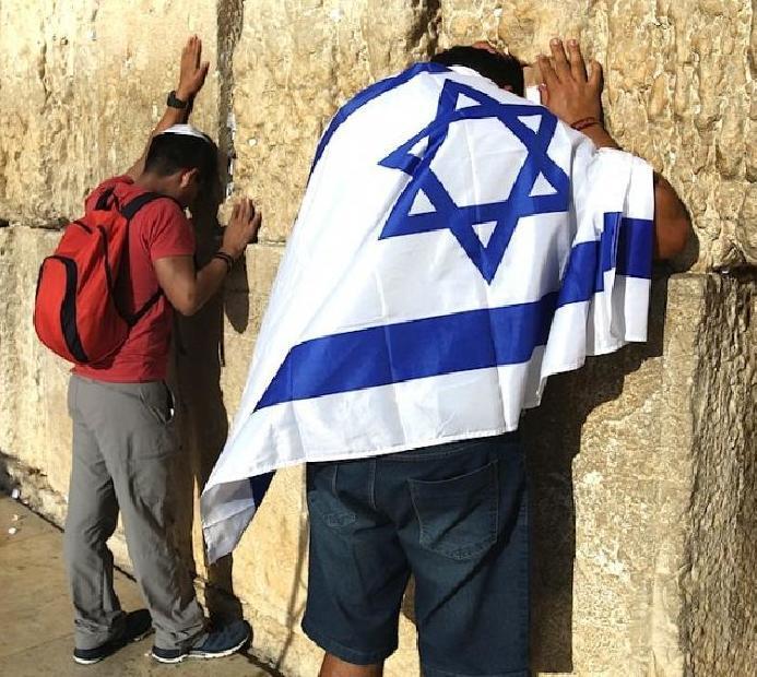 Gli Ebrei Aspettano Ancora Il Messia "Gli ebrei? Sono un popolo dalla forte identità" Viaggio nella storia