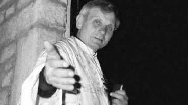 Ezio Palombo in una foto di quando era ancora sacerdote
