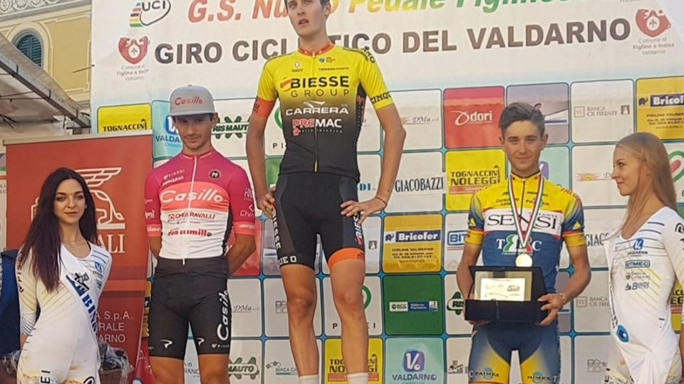 Il podio di Figline con Conca, Cervellera, Benedetti   (FOTO Sandro Manzi)