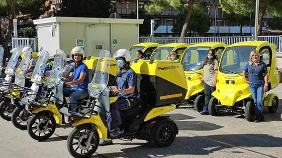 Poste, viaggi in verde  Arrivano altri 42 veicoli  a basse emissioni