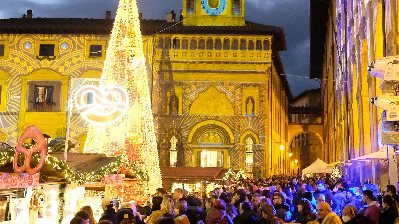 Città del Natale, parte la festa. Prenotazioni già al completo: "Dalla Calabria con mio figlio" Città del Natale, parte la festa. Prenotazioni già al completo: "Dalla Calabria con mio figlio"
