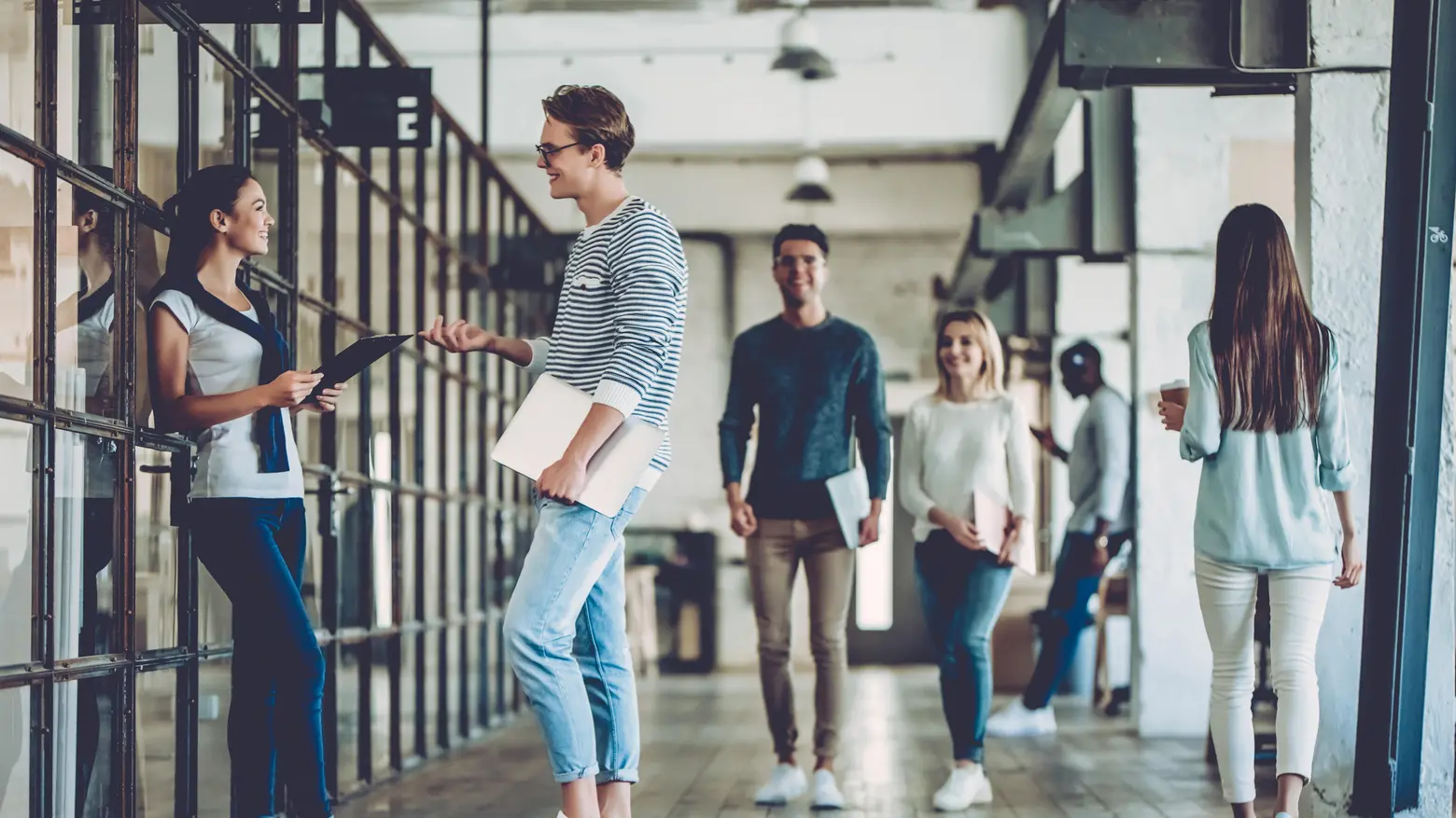 Obiettivo-occupazione: servizi innovativi Così le aziende trovano i profili richiesti Obiettivo-occupazione: servizi innovativi Così le aziende trovano i profili richiesti