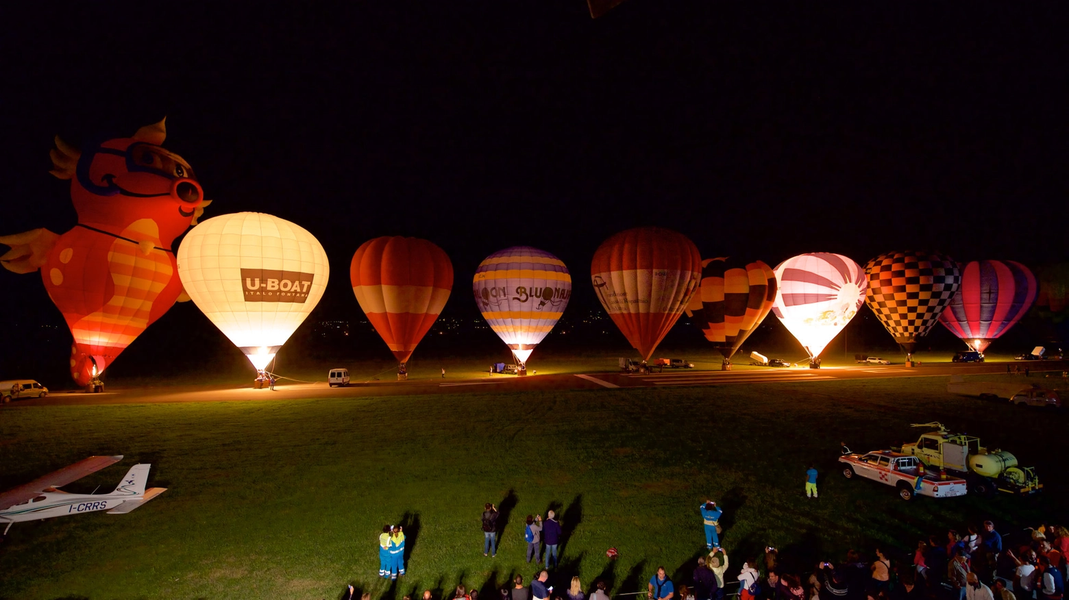 Il Balloon Glow: le mongolfiere si illuminano nella notte