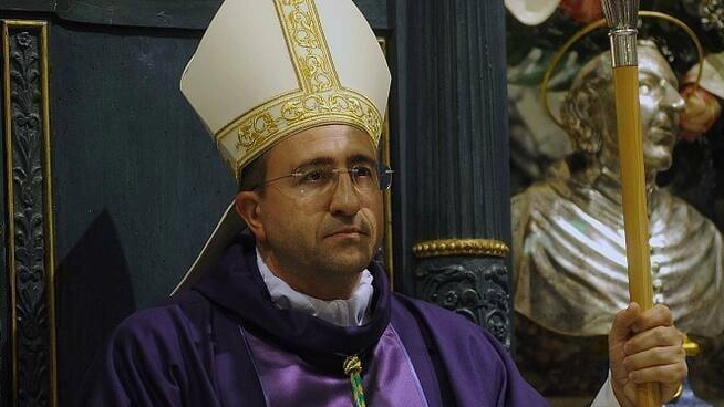Il vescovo Andrea Migliavacca in visita per la prima volta a Sansepolcro
