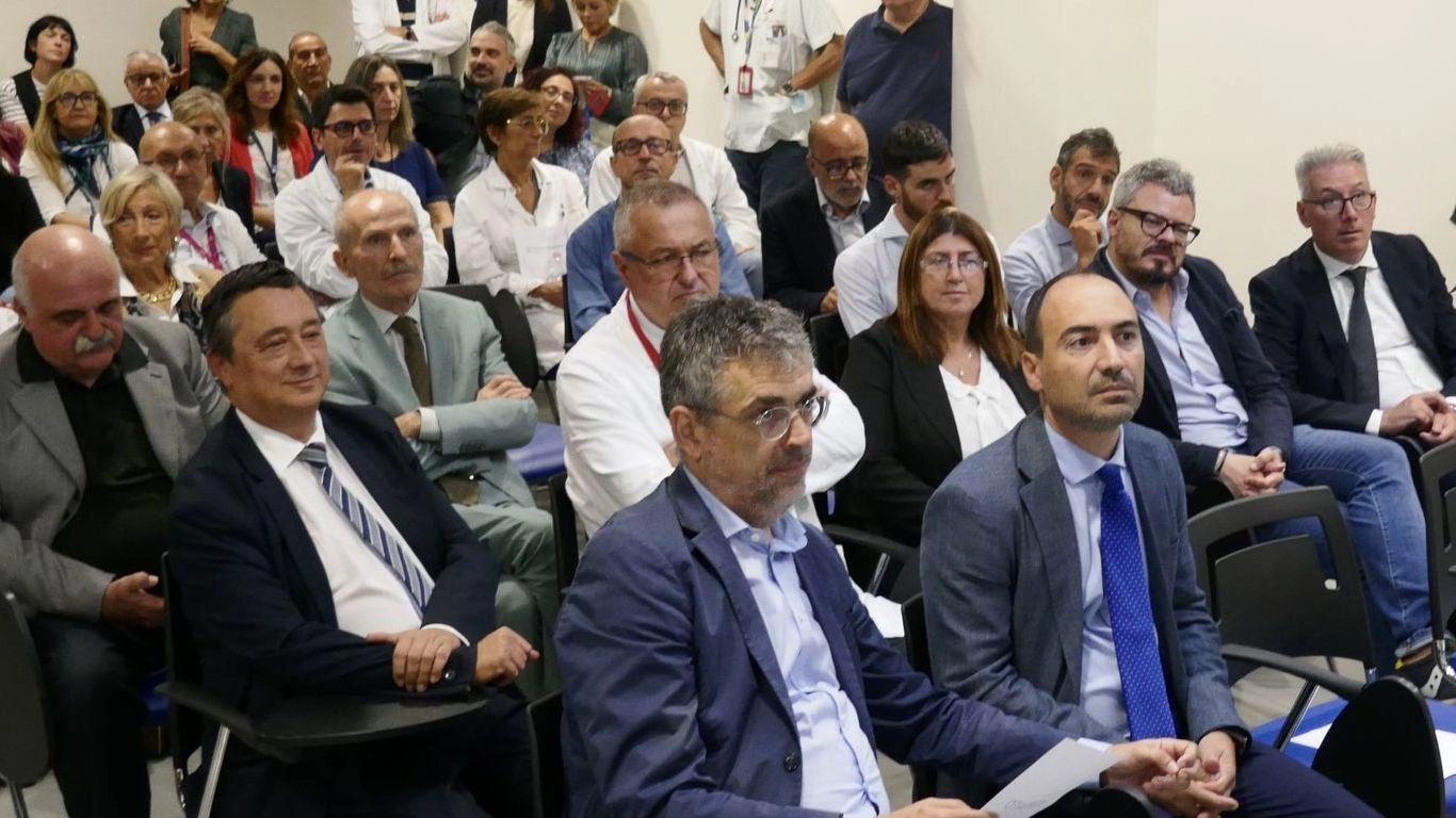 Compleanno a metà. Al pronto soccorso mancano sette medici. Ma sarà più grande Compleanno a metà. Al pronto soccorso mancano sette medici. Ma sarà più grande