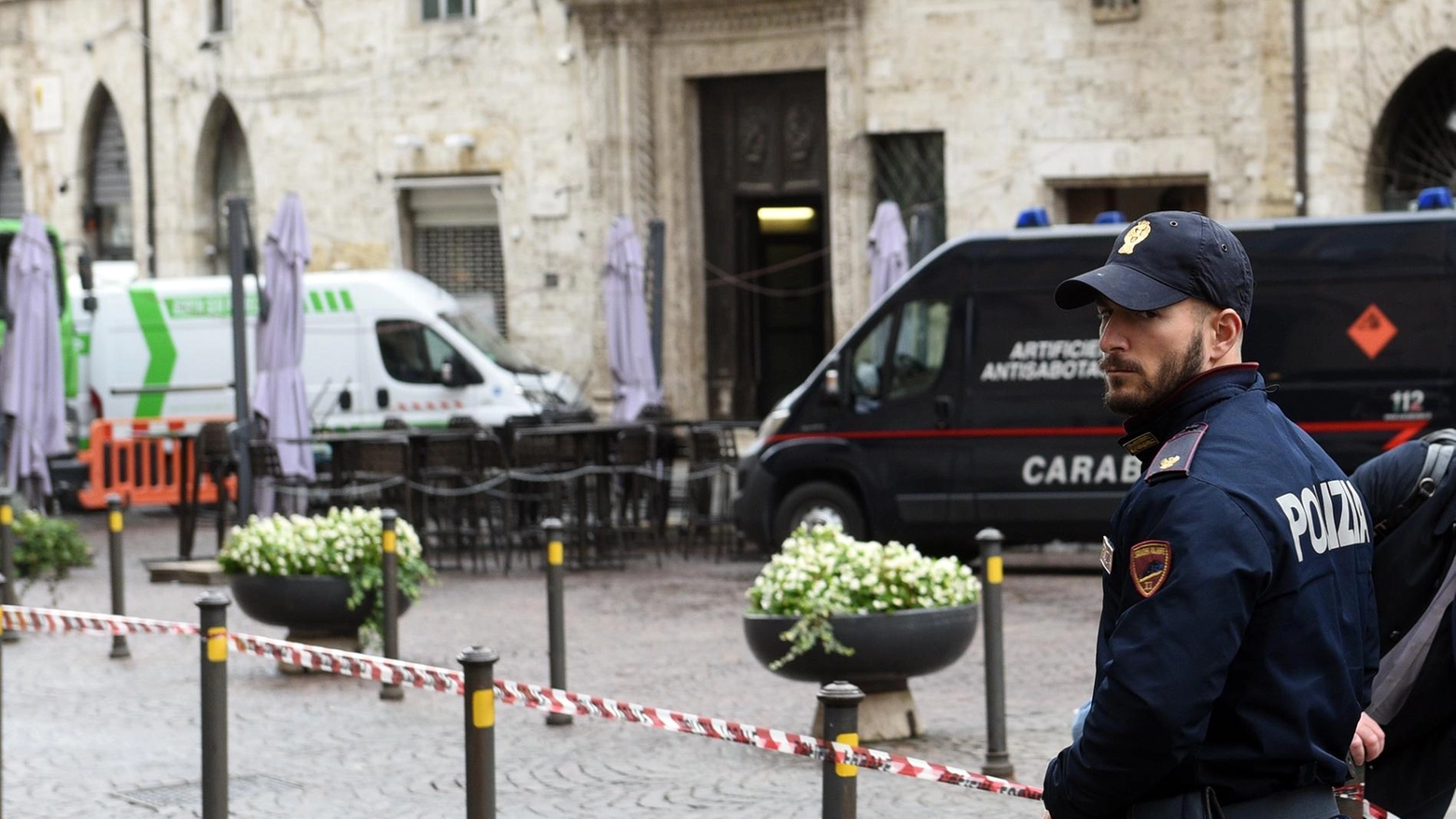 Allarme bomba e crisi israeliana. Scattano i divieti in piazza Matteotti. Evitare rischi: stop-manifestazioni